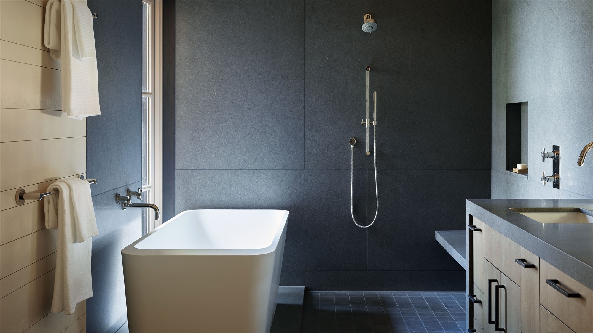 9 HillsideSanctuary. HillsideSanctuary baño