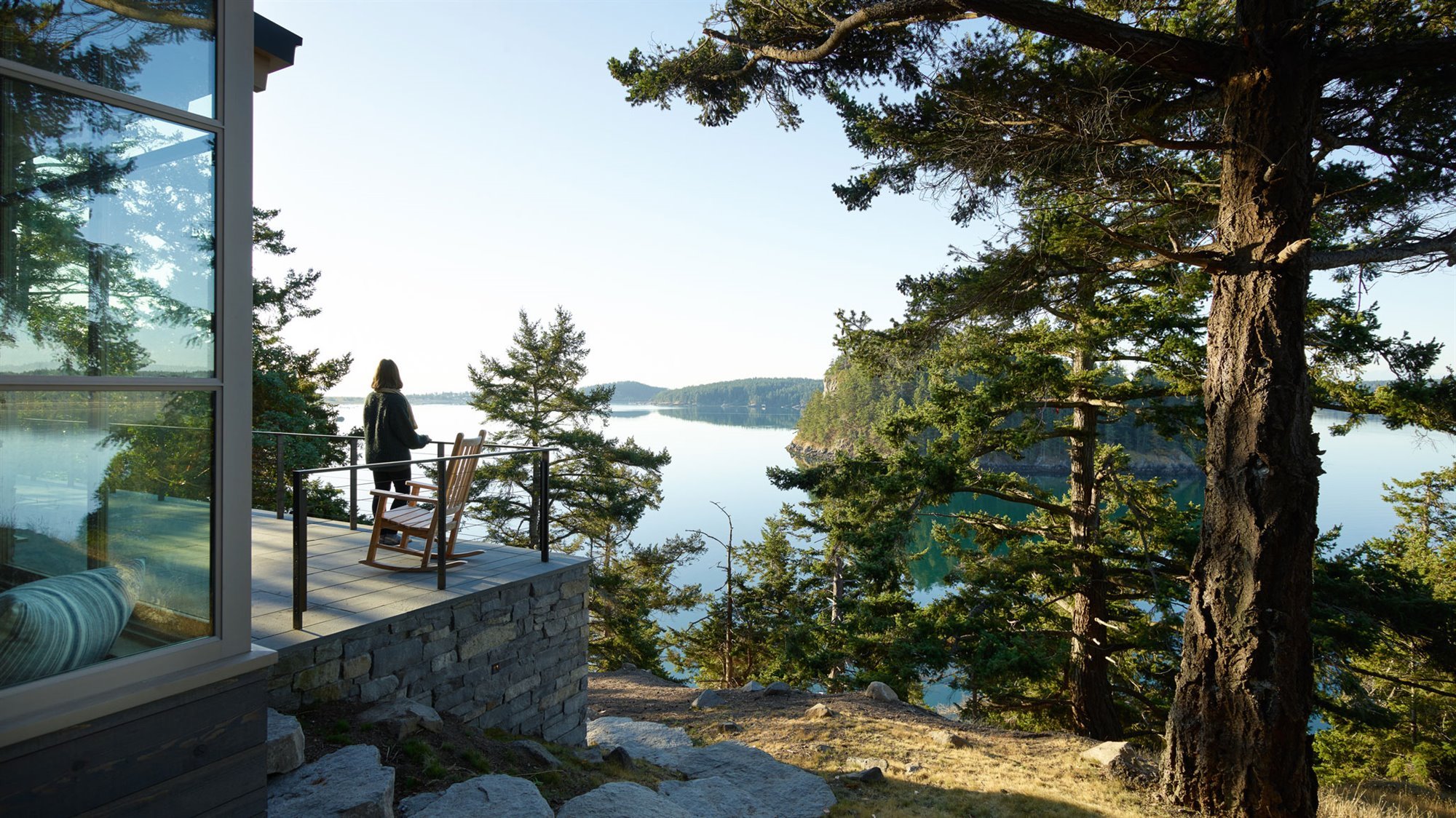 14 HillsideSanctuary. HillsideSanctuary vistas al lago
