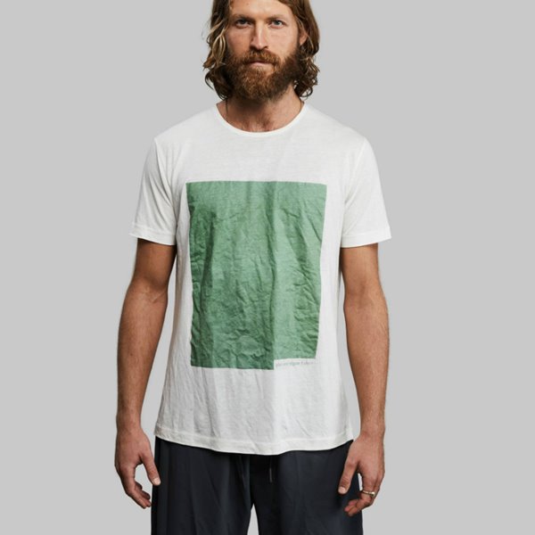 Vollebak, una camiseta fabricada con plantas y algas