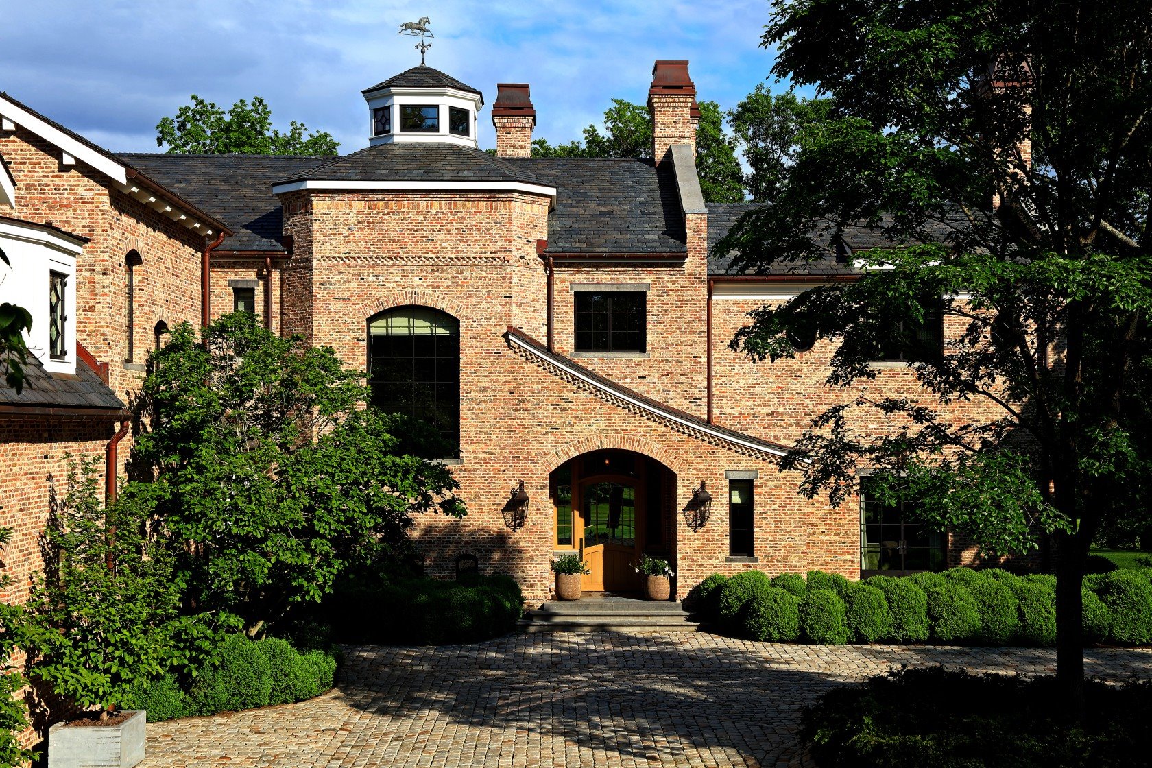fachada de ladrillo tom brady y gisele