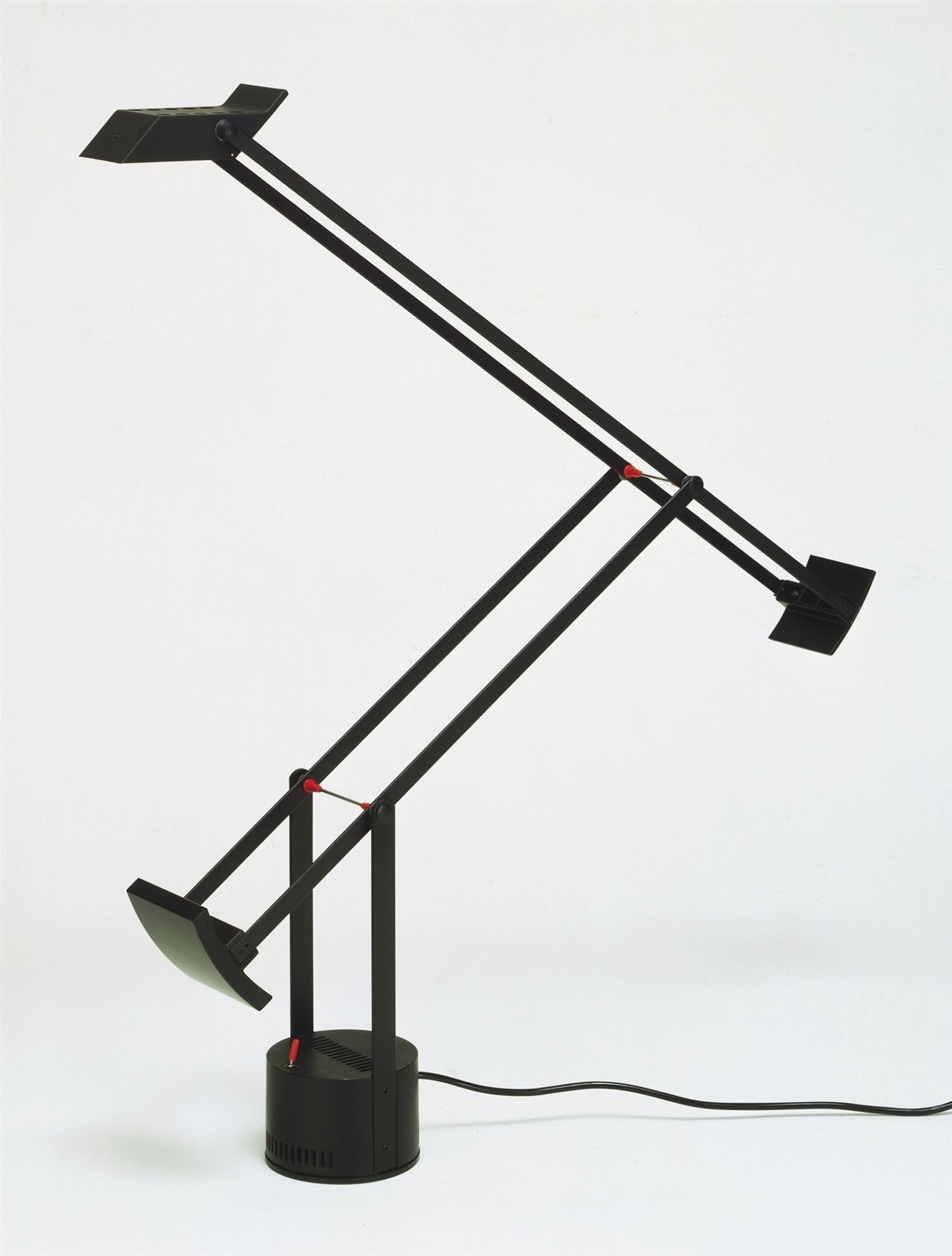Lámpara Tizio, Artemide (1972)