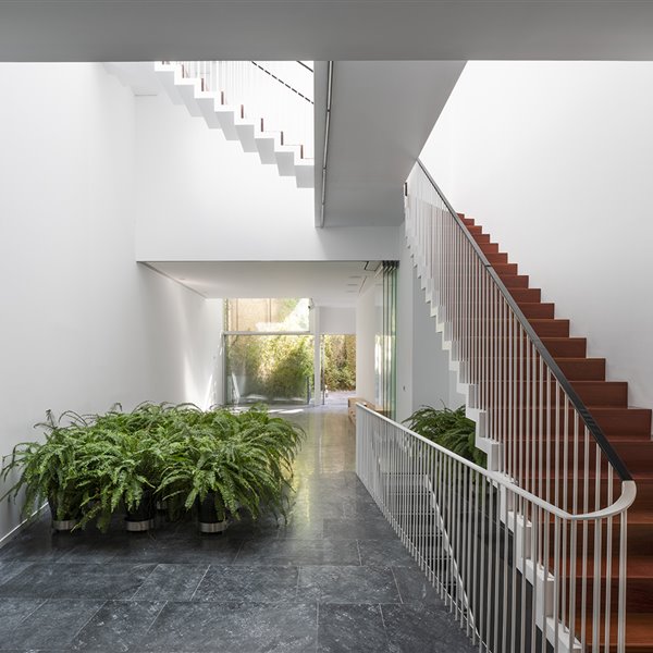 casa vazquez consuegra sevilla technal escalera interior
