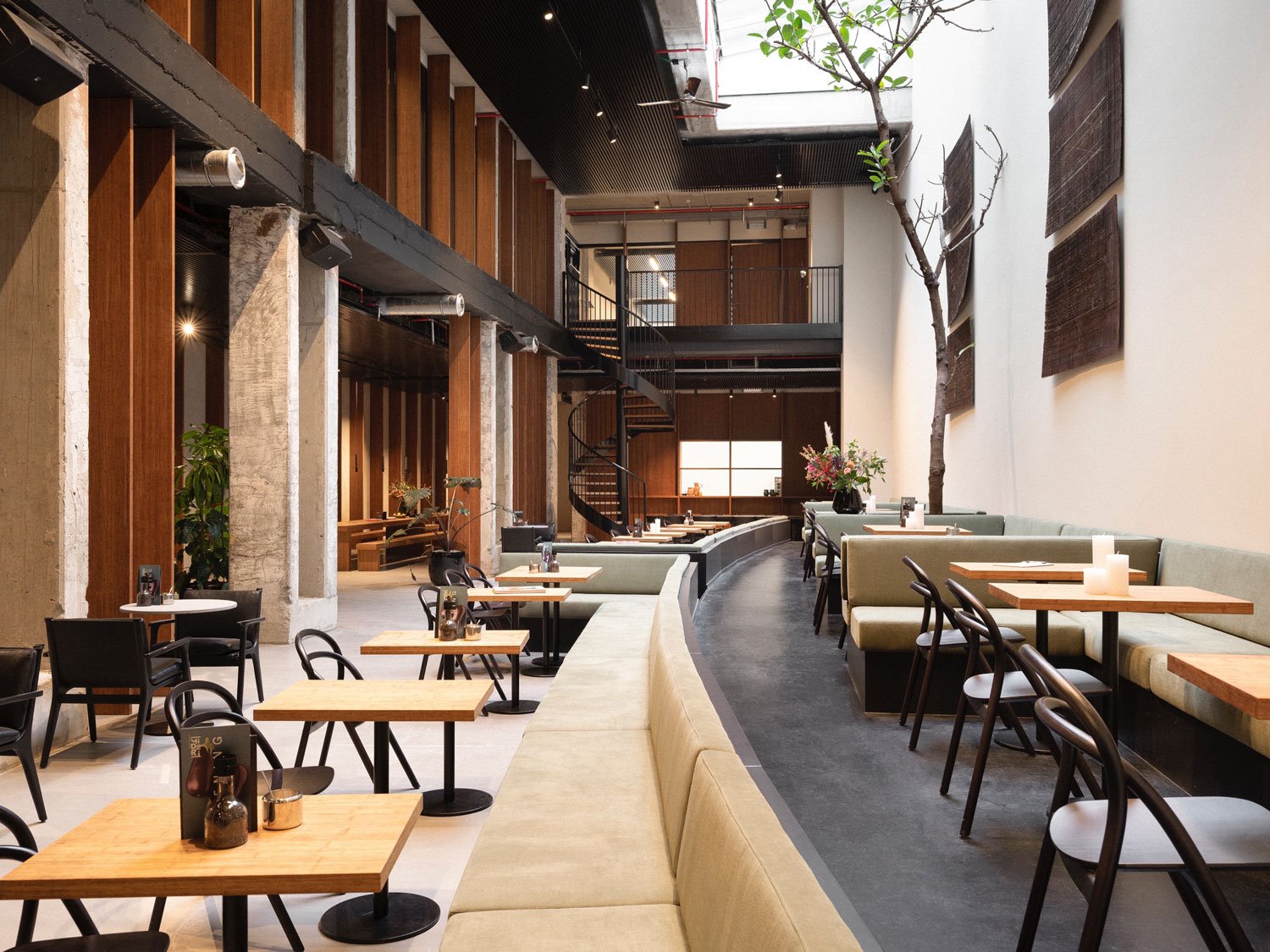 coworking en bruselas por Fosbury and Sons cafeteria bar albert