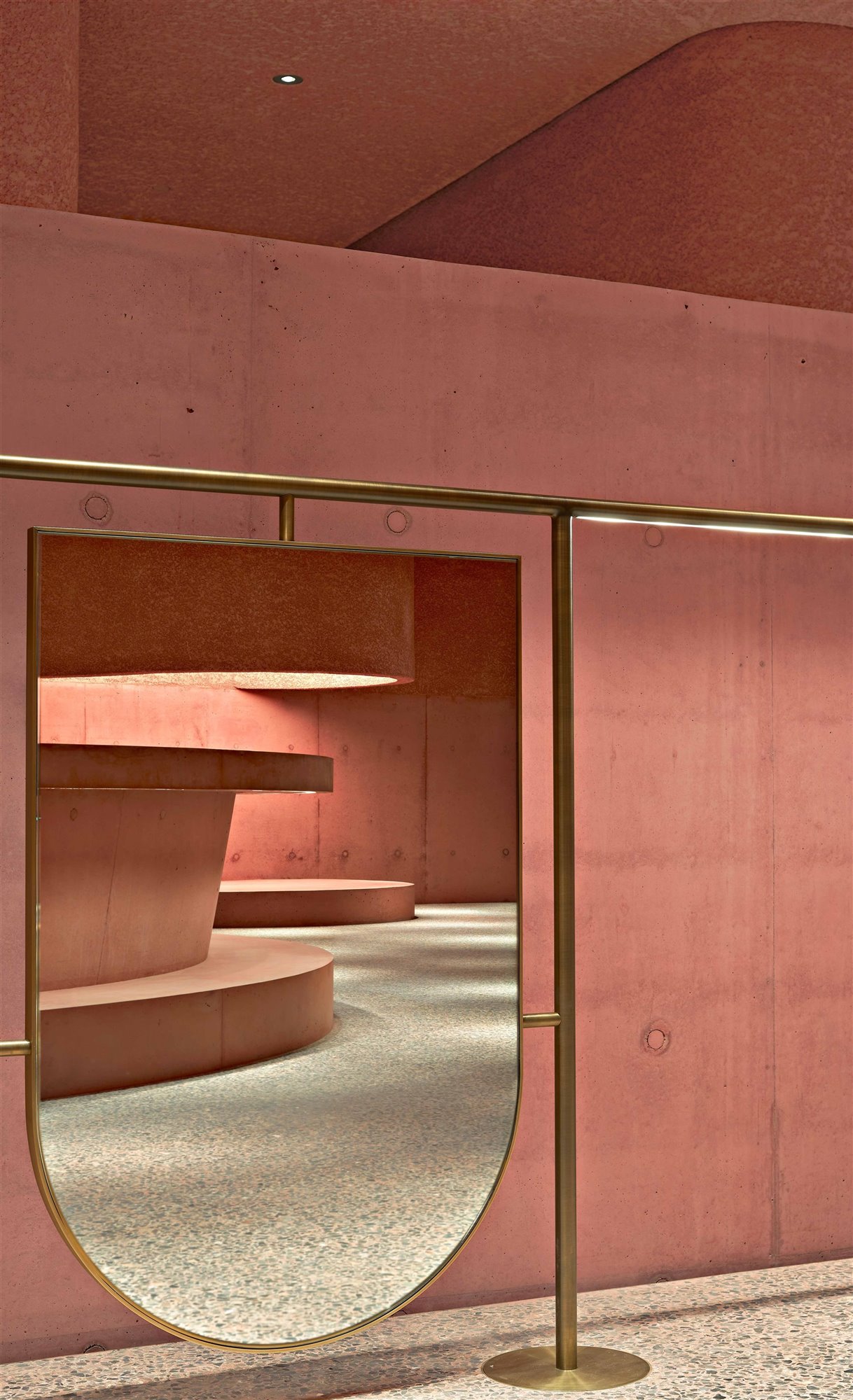 espejo interior tienda the webster en Los Angeles Adjaye Associates