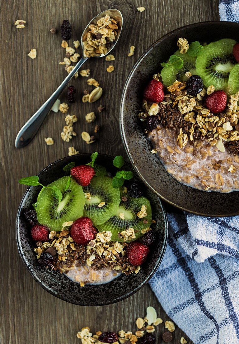 Cuenco de cereales y frutas