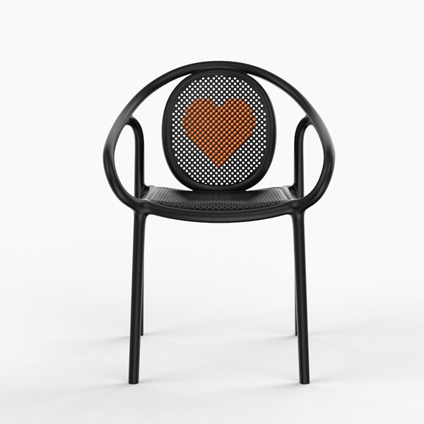 Eugeni Quitllet diseña una silla con mensajes de amor para San Valentín
