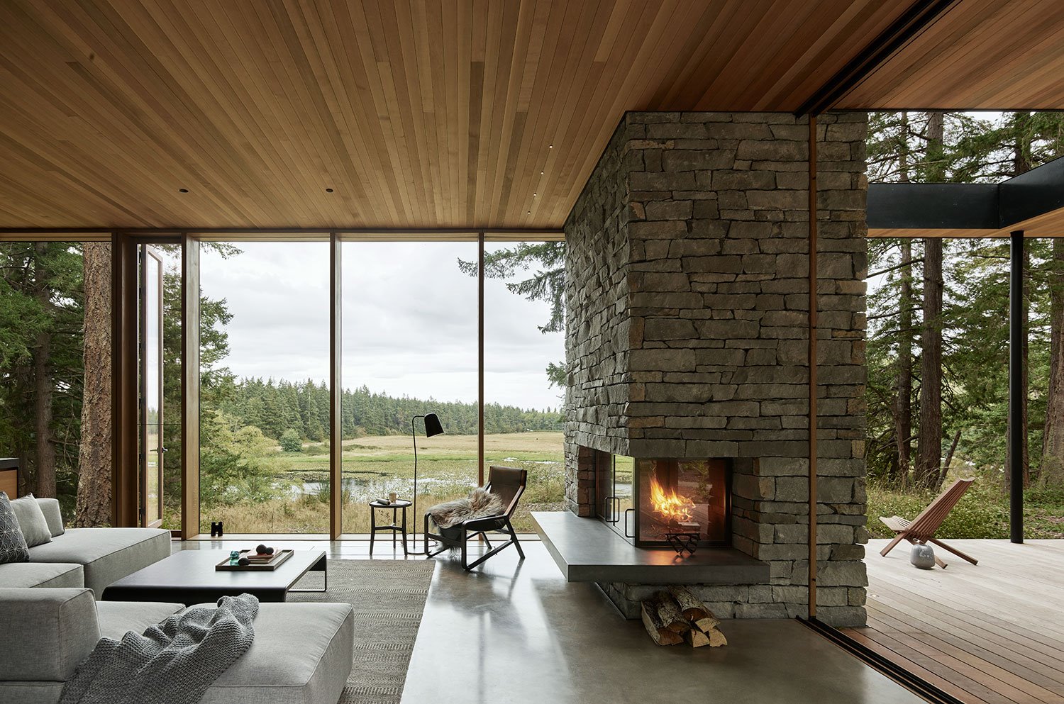Whidbey-Island-Farmhouse 01