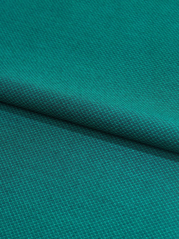 tejido-Jaali-de-Doshi-Levien-para-Kvadrat