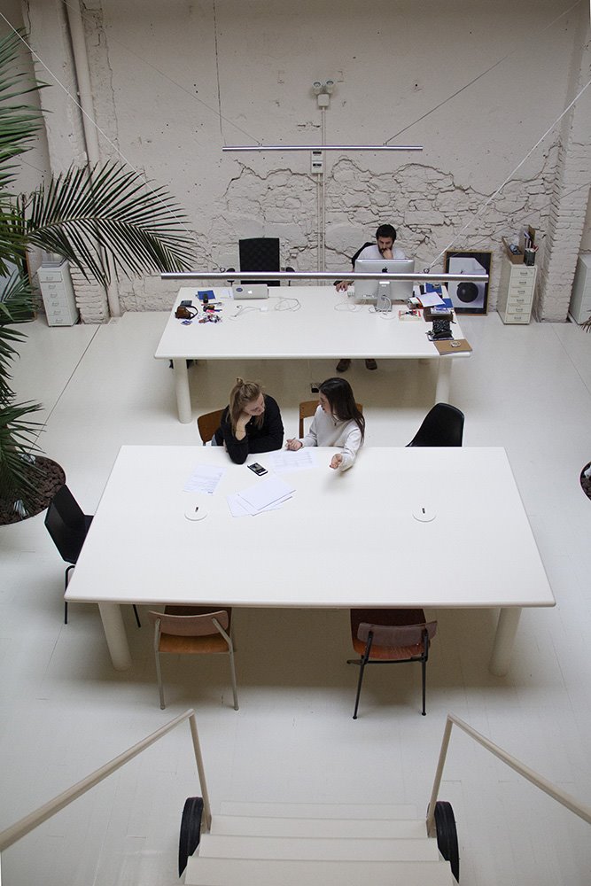 El equipamiento cuenta, entre otros, con un espacio para empresas creativas, que permitirá sinergias de negocio en el ámbito de la creatividad y el diseño.