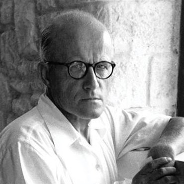 Pierre Jeanneret