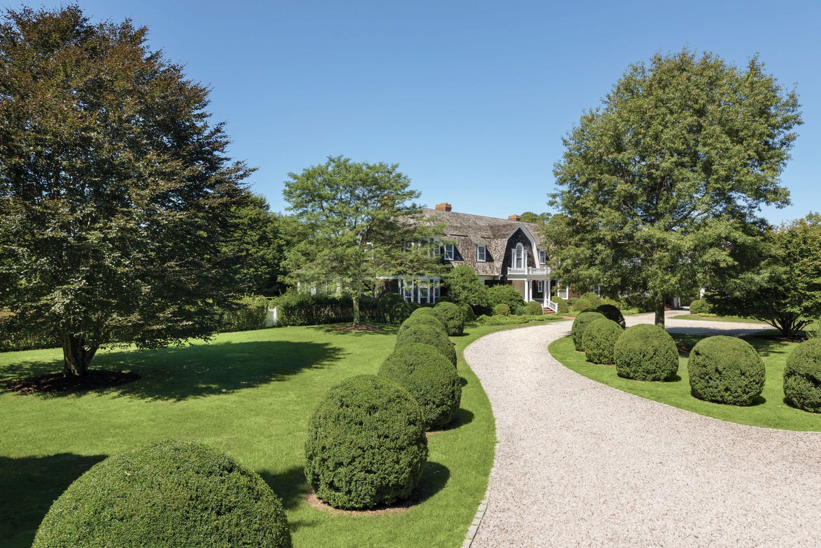 Jardines de la casa de Marie Chantal en los Hamptons