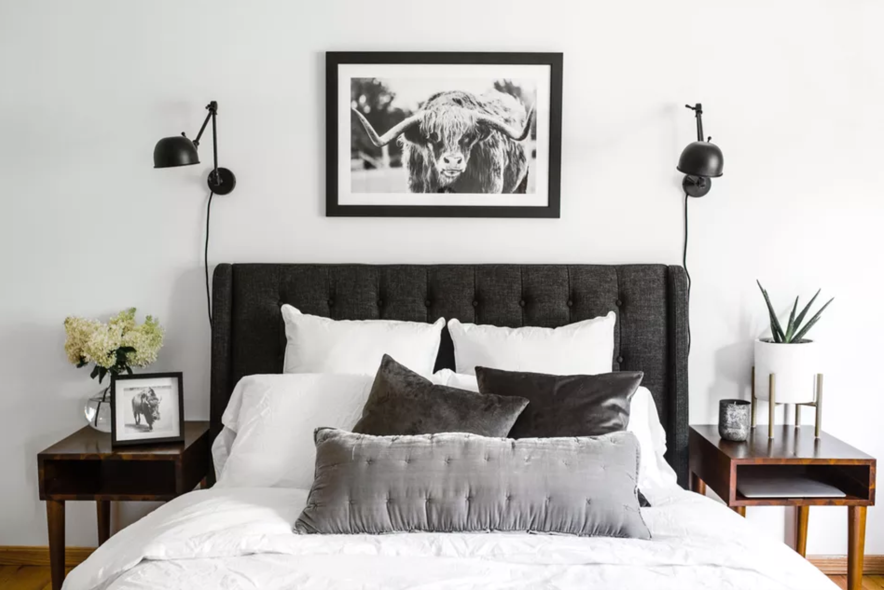 Dormitorio con cabecero. Materiales