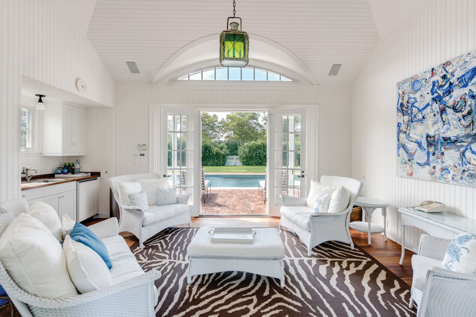 Salon de la casa de Marie Chantal en los Hamptons