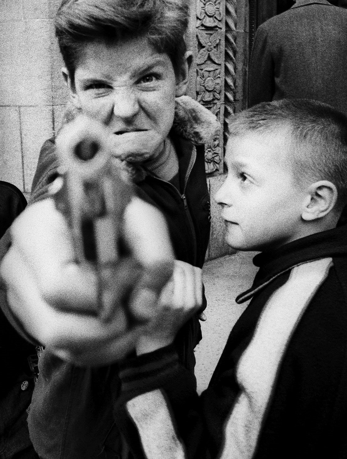 William Klein. Gun 1, Broadway 103rd St., New York, 1954