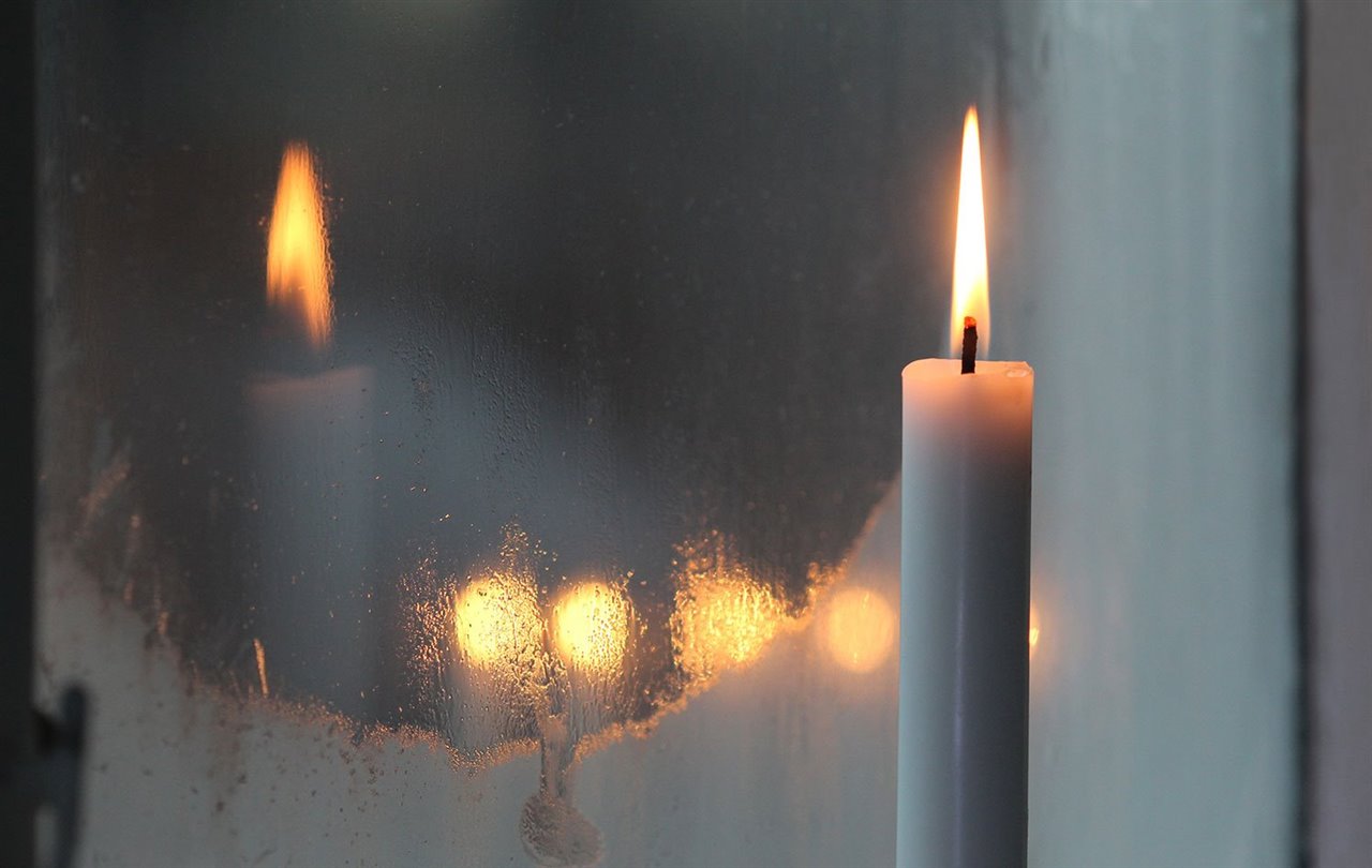 Vela encendida