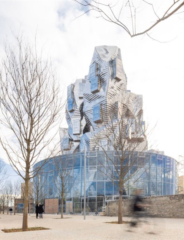 La ciudad de Arlés tiene un nuevo museo construido por Frank Gehry