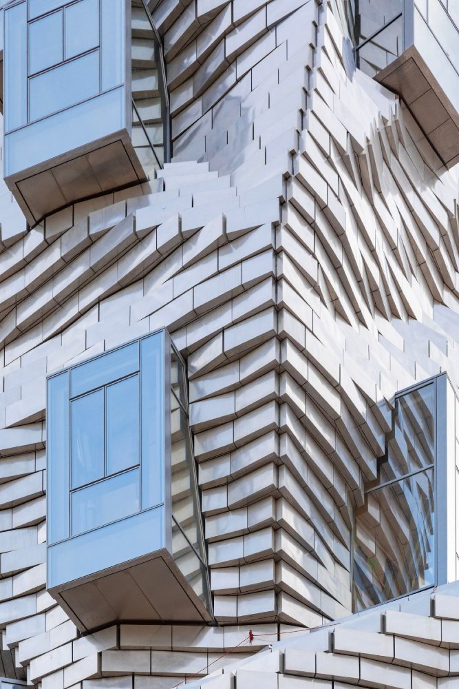 Luma Tower en Arles de Frank Gehry 