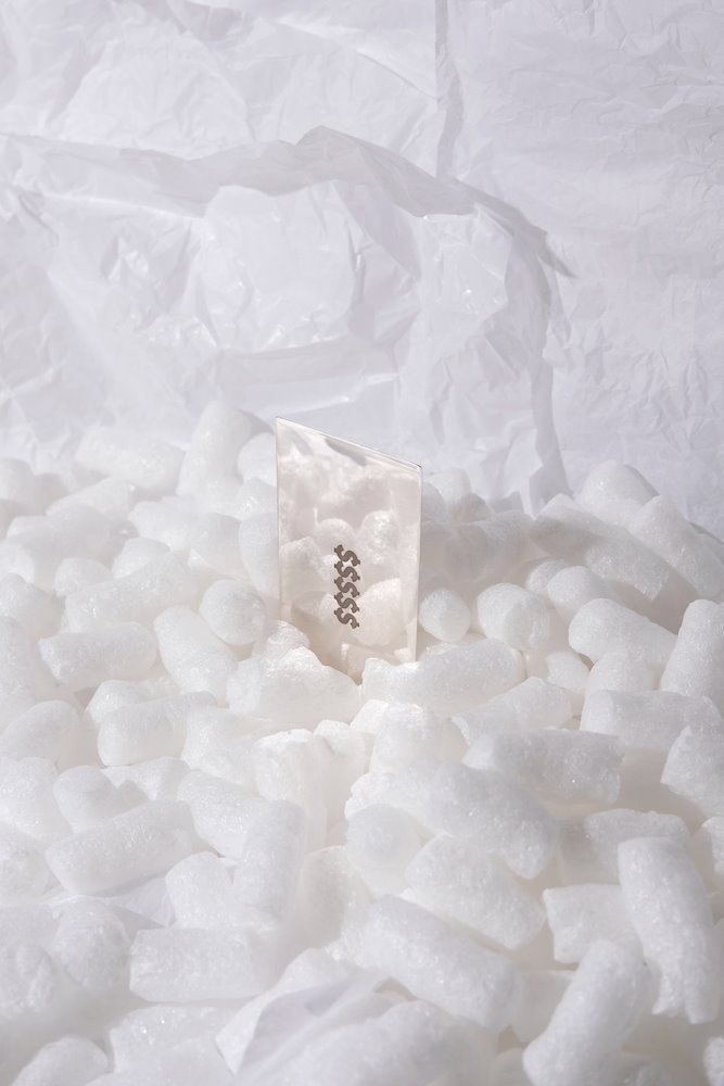 exposicion sobre packaging pak-uh-jing del estudio daniel emma en la galeria Hugo Michell 4