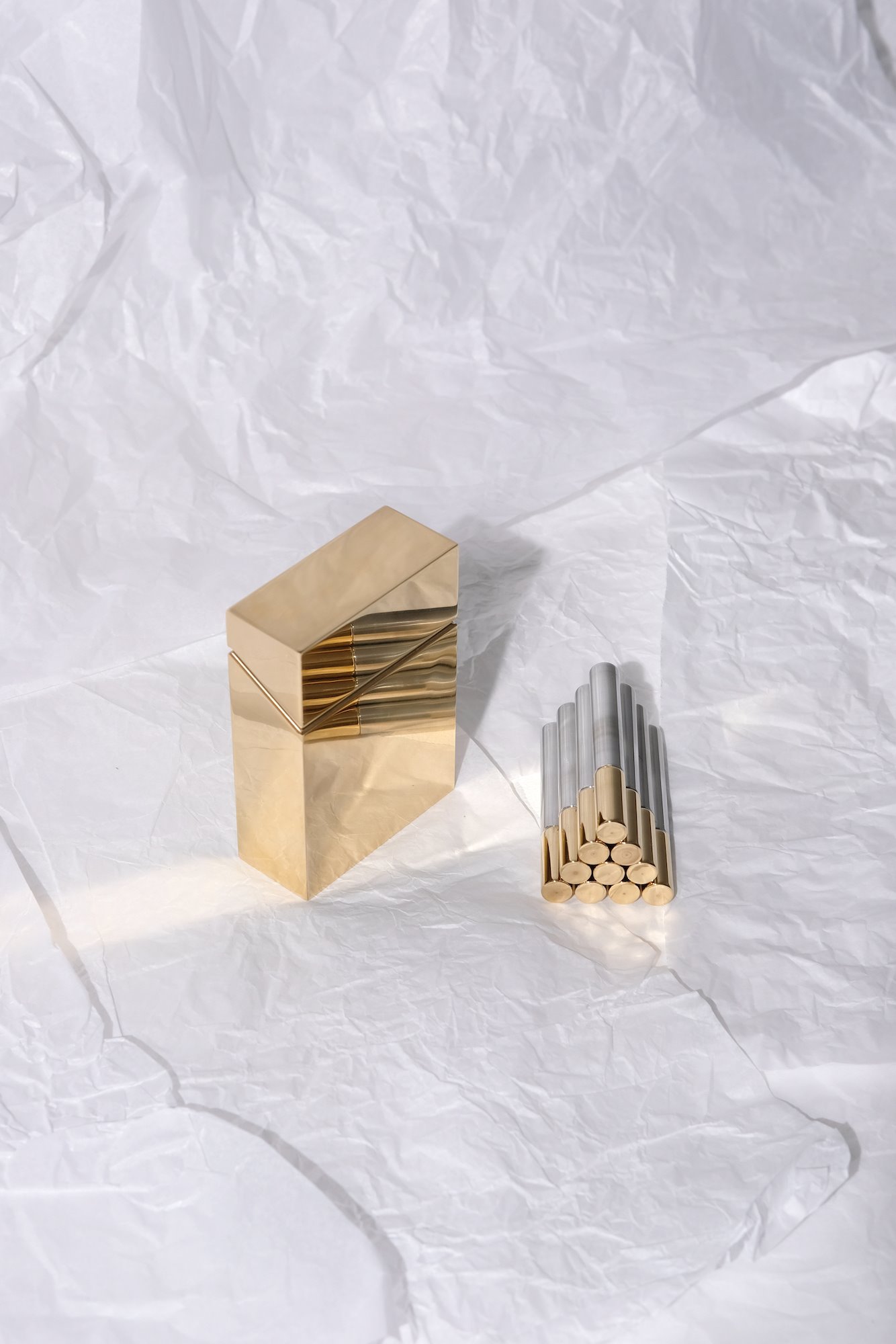 exposicion sobre packaging pak-uh-jing del estudio daniel emma en la galeria Hugo Michell 8