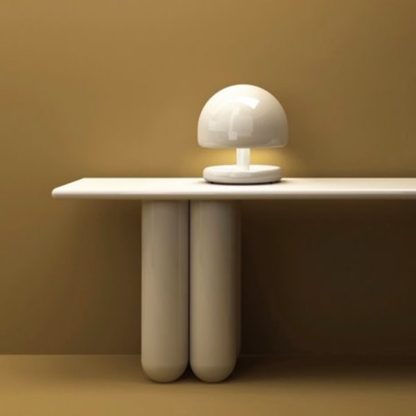 Sterilising Lamp de Frank Chou