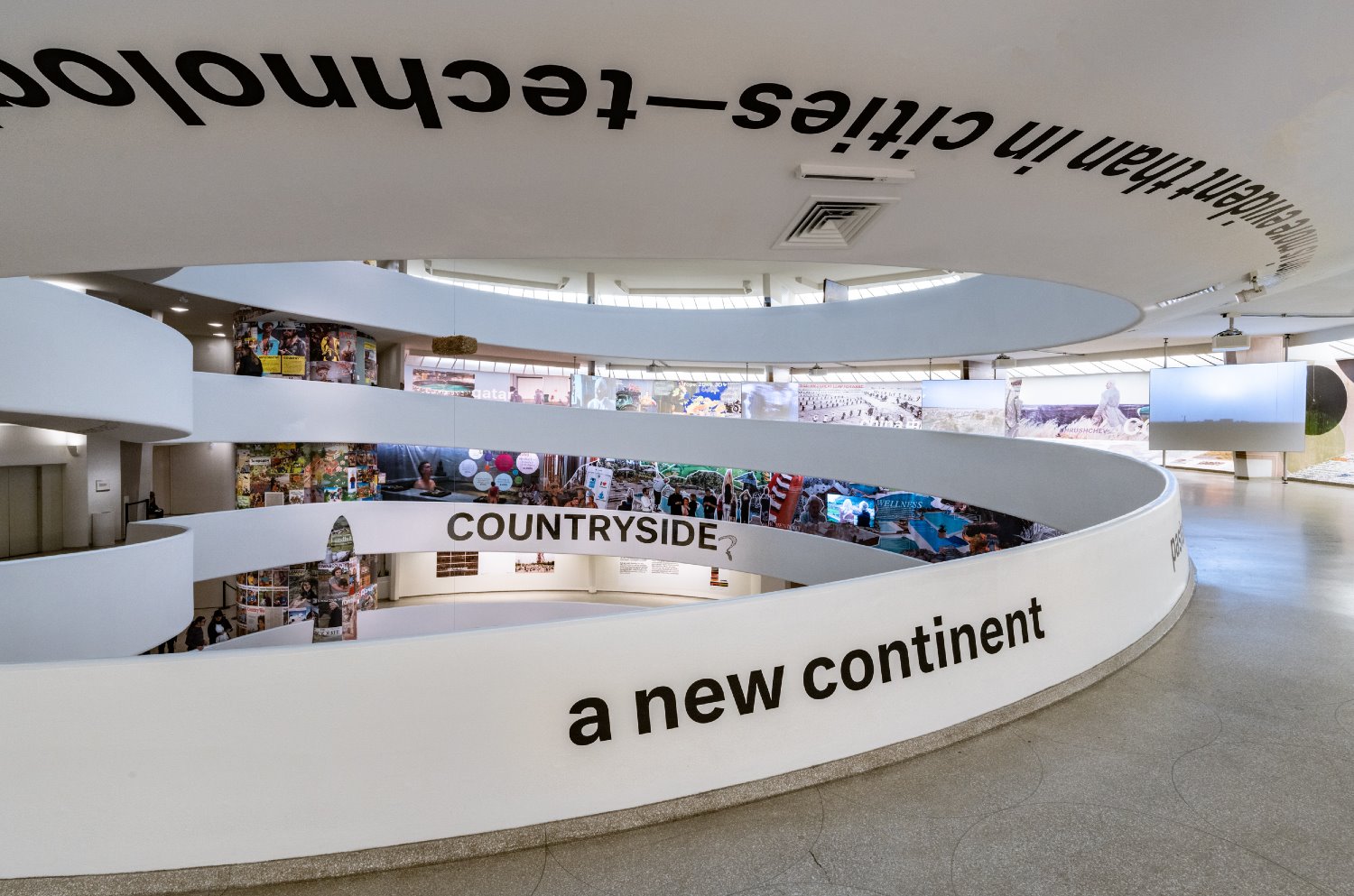 Exposición Countryside The Future en el Guggenheim de Nueva York de Rem Koolhaas y Samir Bantal OMA 