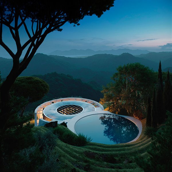 Una casa de ensueño entre olivos y buena arquitectura