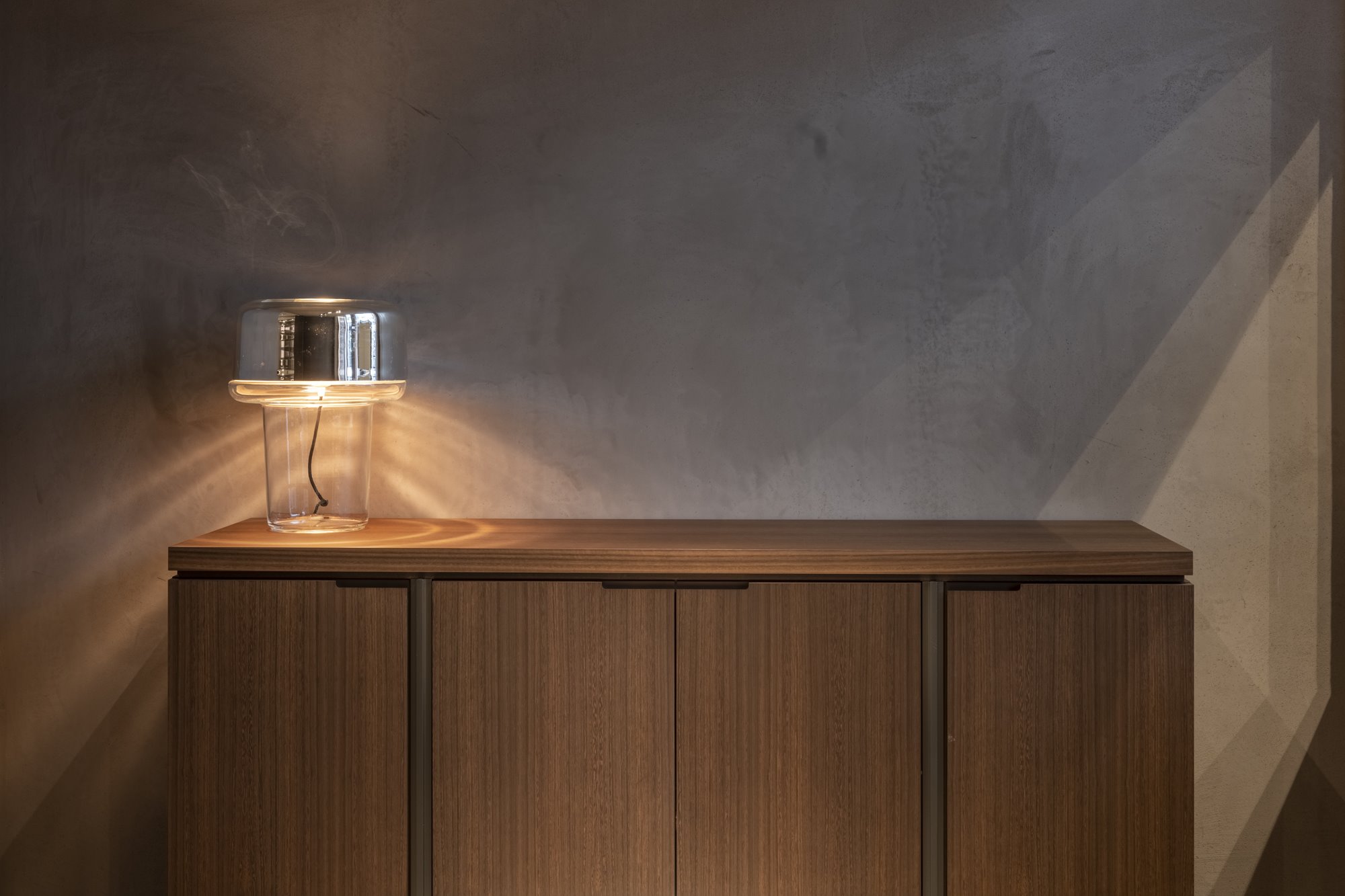 FERRUZ FLAGSHIP MOLTENI 015