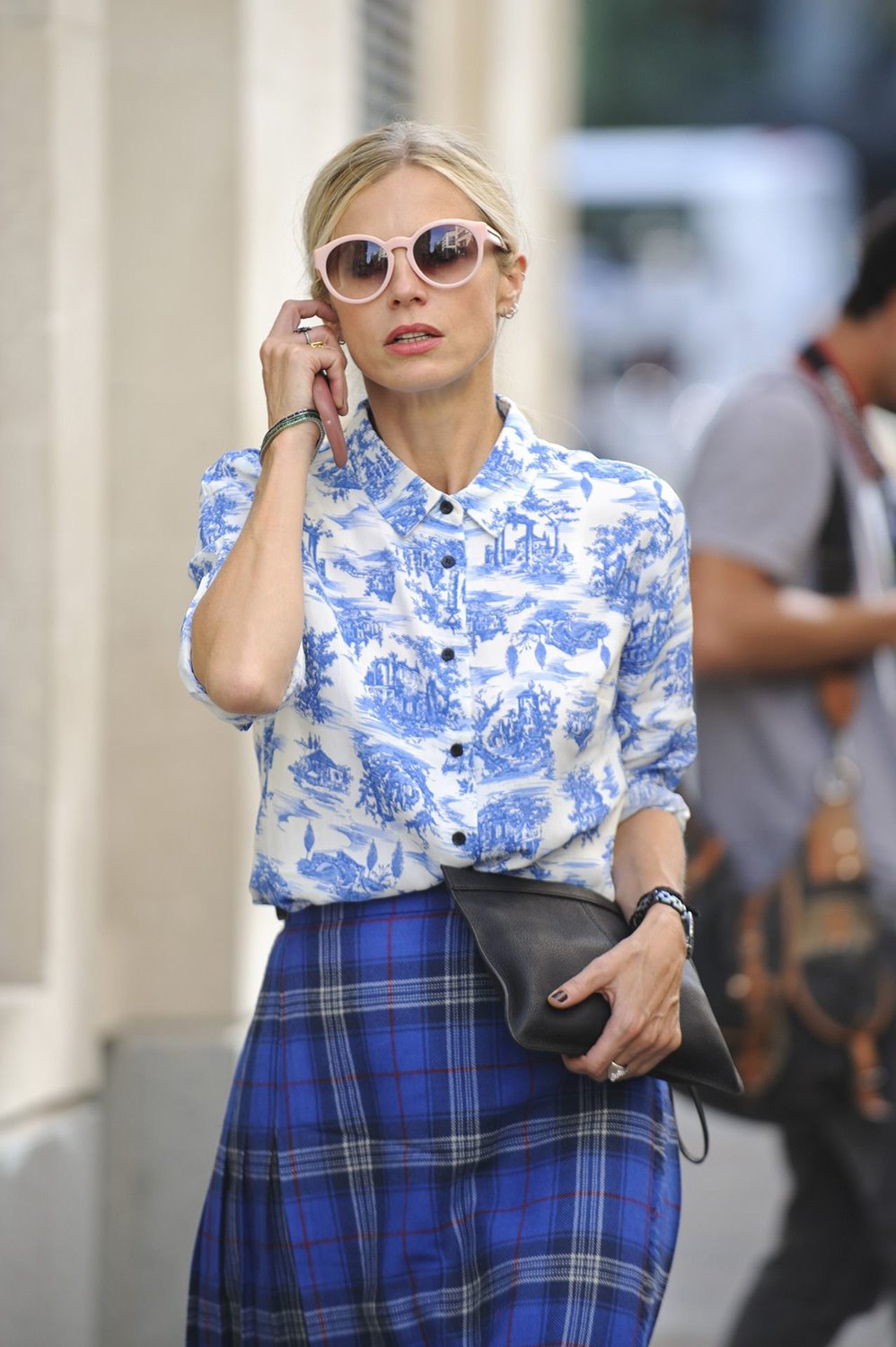 Street Style Laura Bailey Toile de Jouy