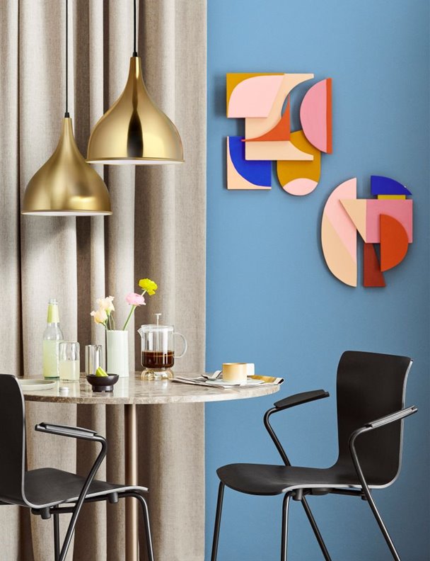 ¿Qué silla en forma de Z reedita Fritz Hansen?