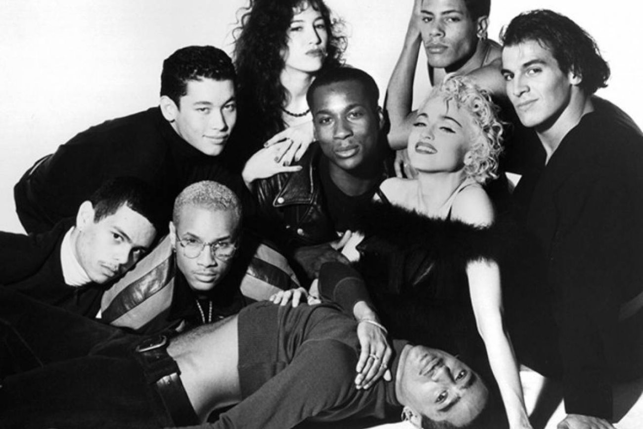 Strike a Pose (2016)
