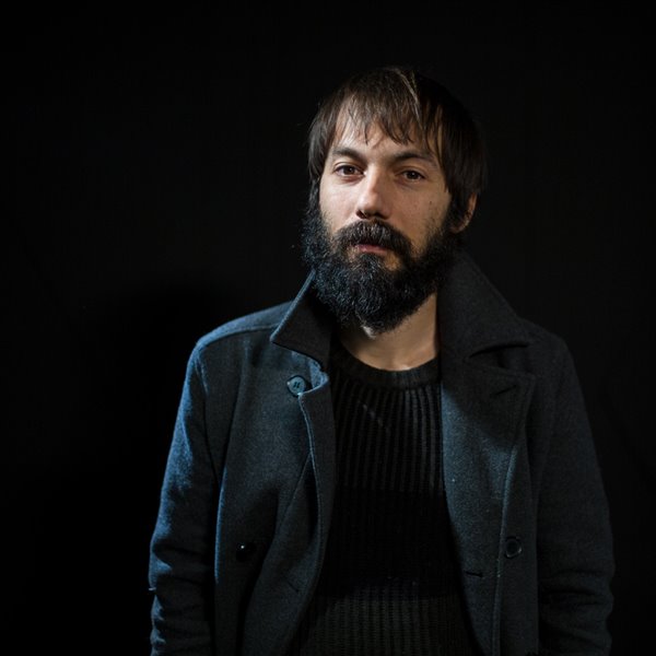 Enric Montefusco: «Me gusta la escultura minimalista. ¡Ojalá pudiera poner una de Richard Serra en mi jardín!»