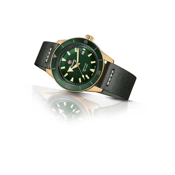 Este reloj de bronce merece medalla de oro