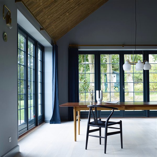 Silla CH24 diseño de Hans J. Wegner para Carl Hansen & Søn