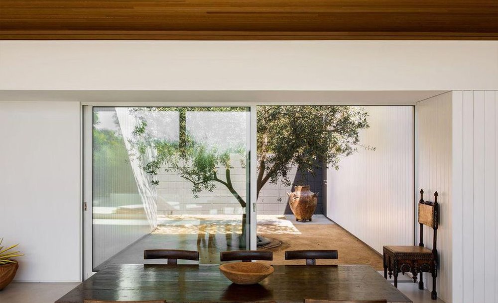 JasonStatham patio