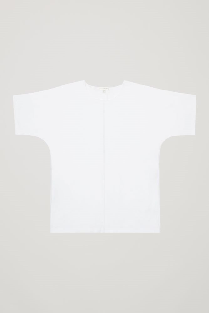 camiseta blanca silueta COS VOLUMINOUS ORGANIC-COTTON T-SHIRT €35 (2)