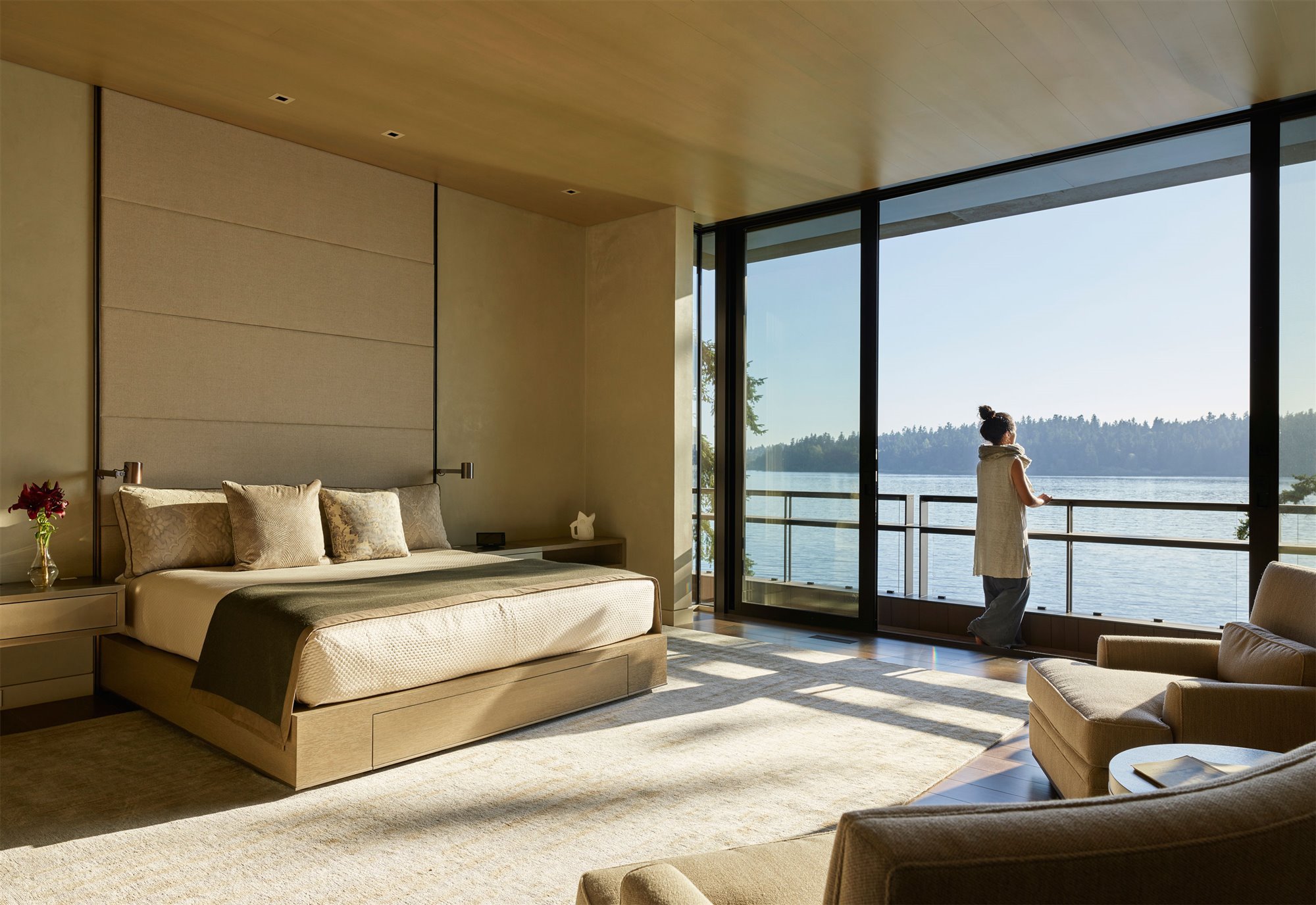 Demopulos. dormitorio principal vistas al lago
