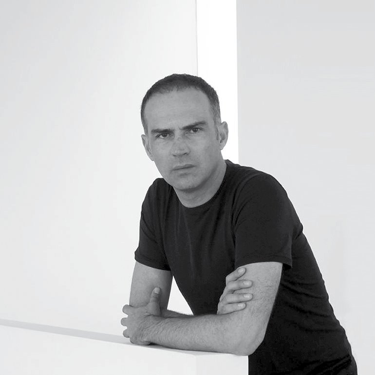 El arquitecto Ramon Esteve es el tercero de los invitados. 