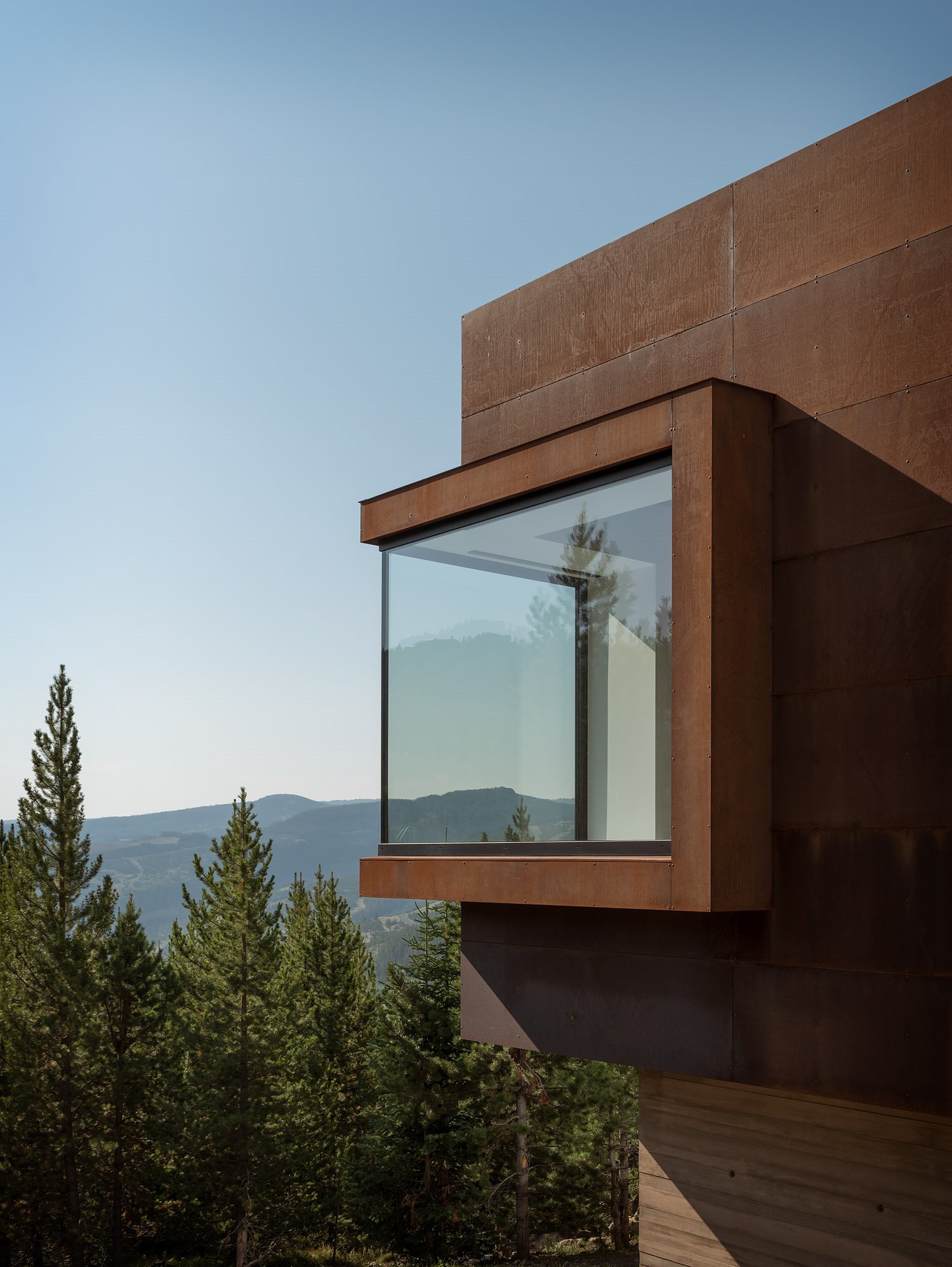 ventana saliente acero corten