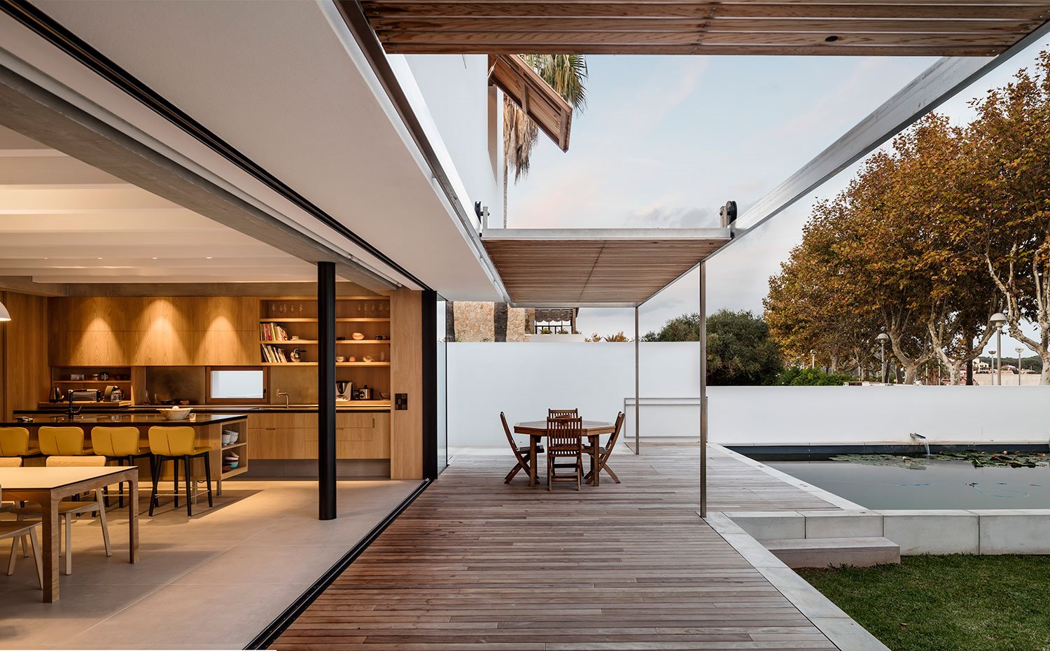 Vista de la conexión entre interior y exterior de vivienda
