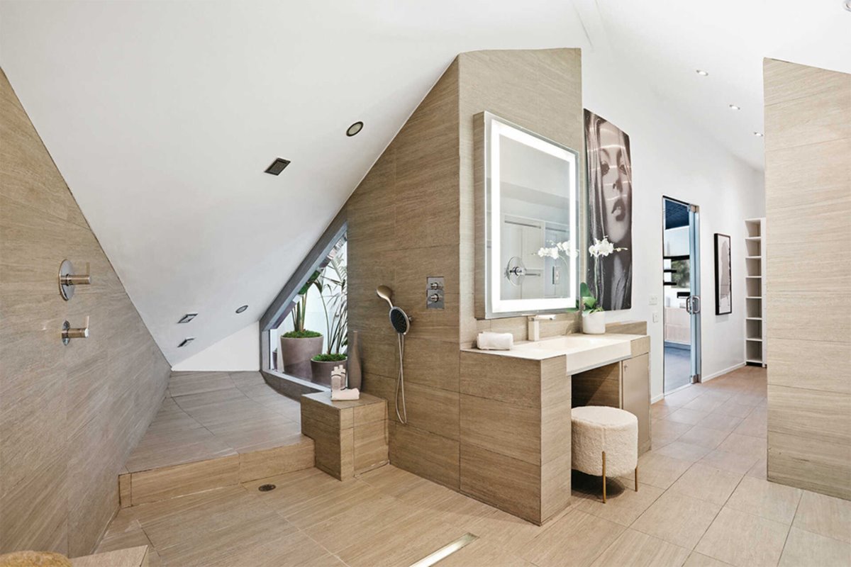 Casa de la cantante Halsey en Los Ángeles Beachwood Canyon 