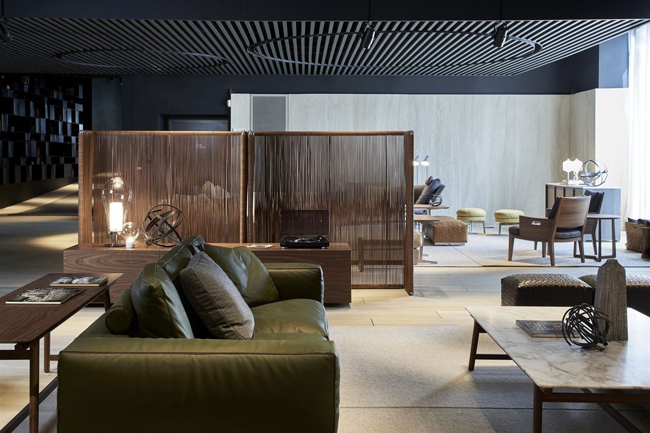 Showroom de Flexform en Meda, Italia.