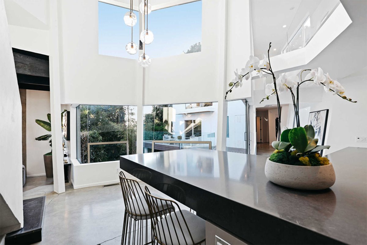 casa-de-la-cantante-halsey-en-los-angeles-beachwood-canyon-6