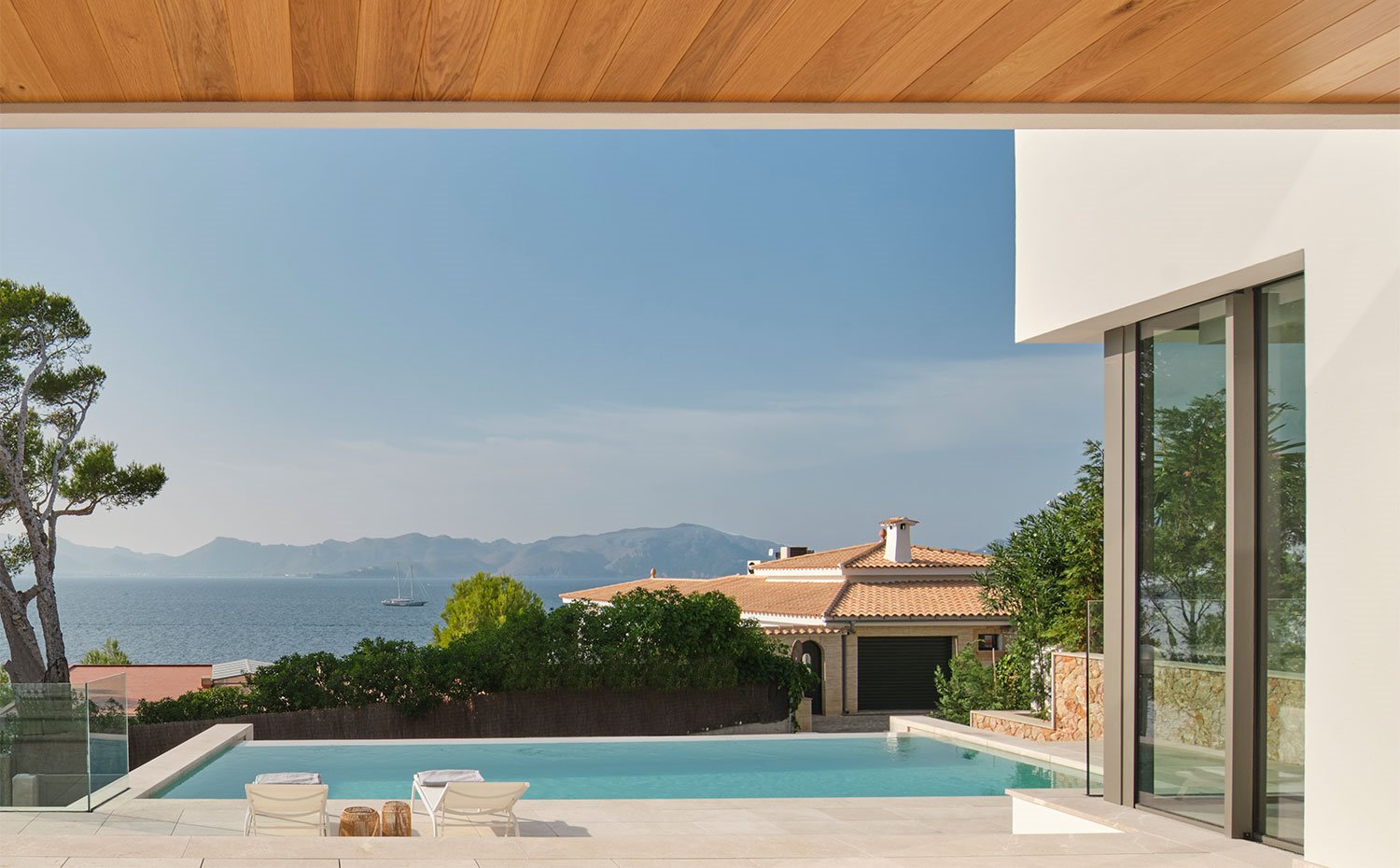 Vista del mar desde el porche de la terraza
