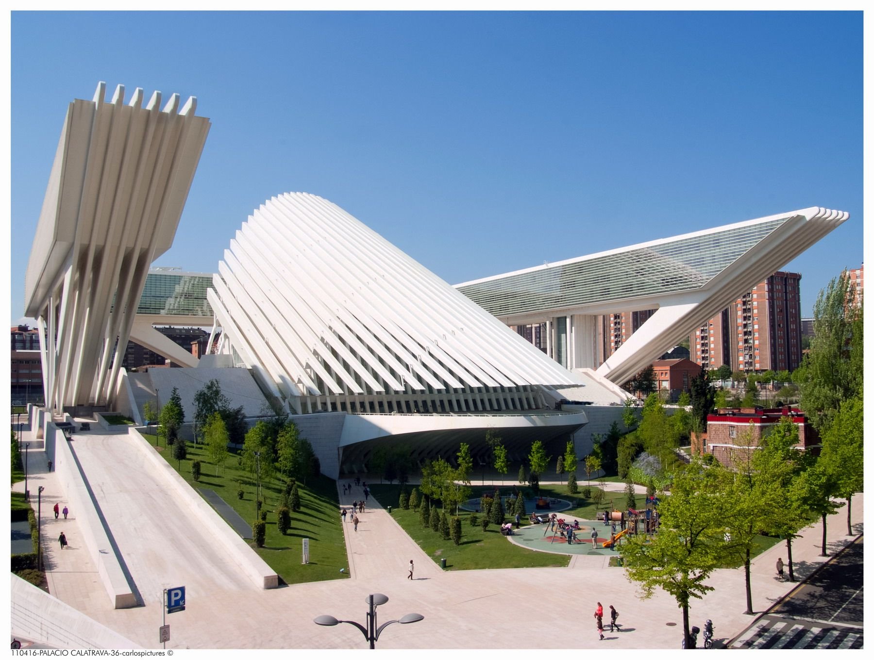 Palacio de Exposiciones y Congresos Ciudad de Ovi