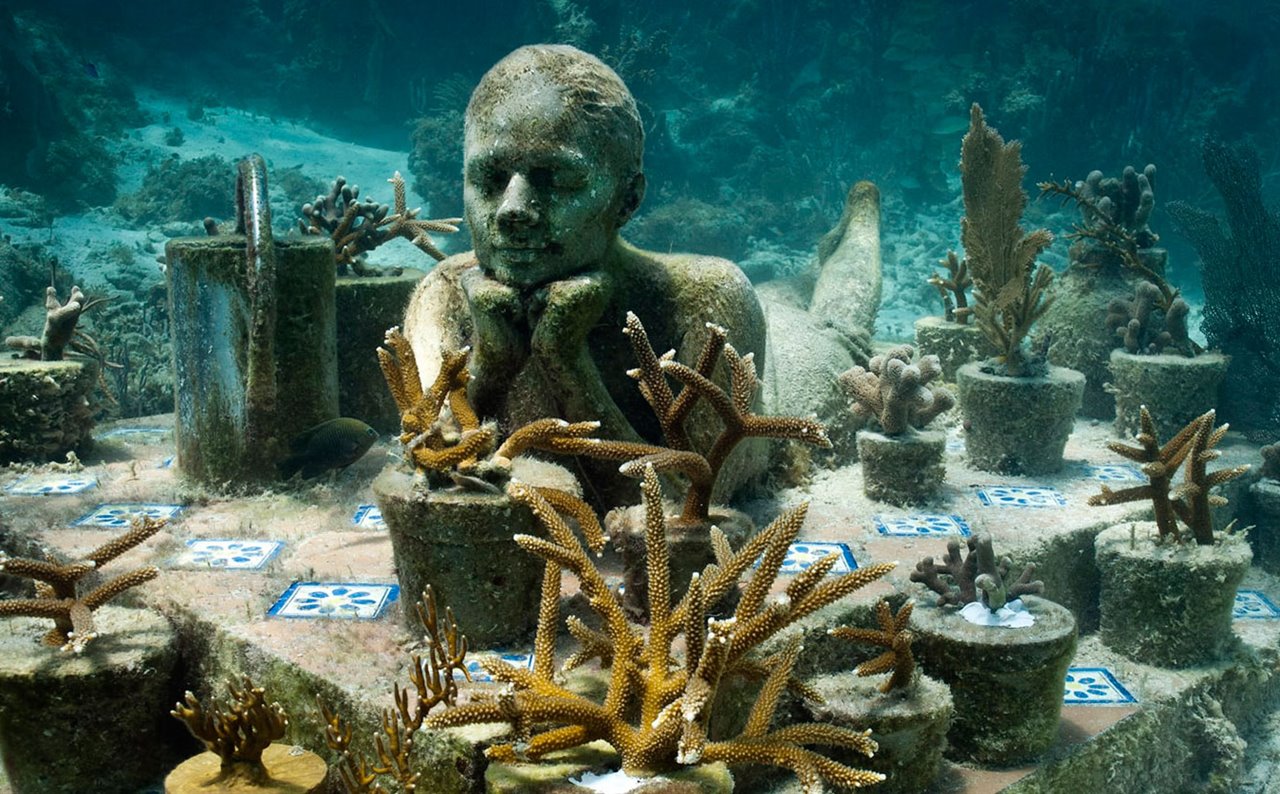 Jason Decaires Taylor