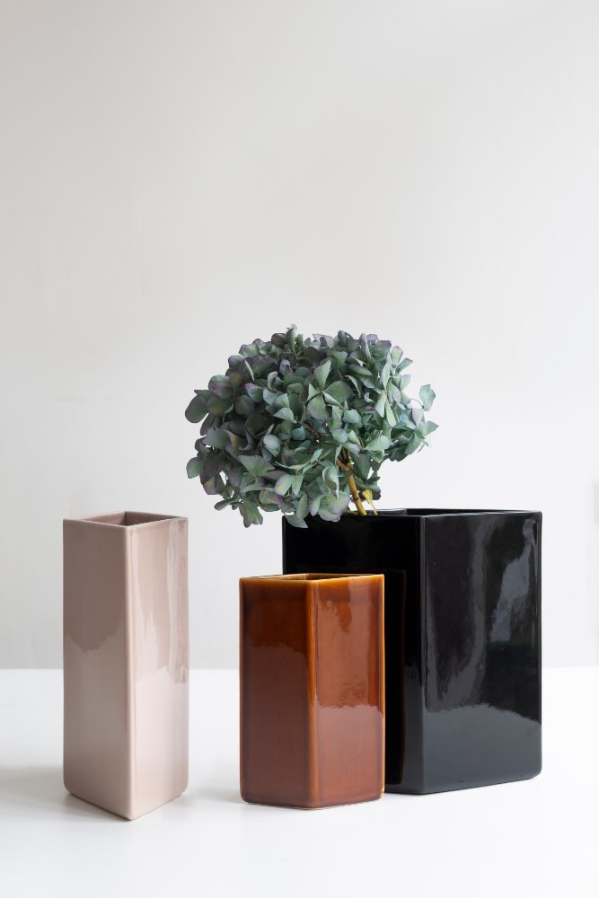 Jarrones Ruutu de Ronan y Erwan Bouroullec para Iittala