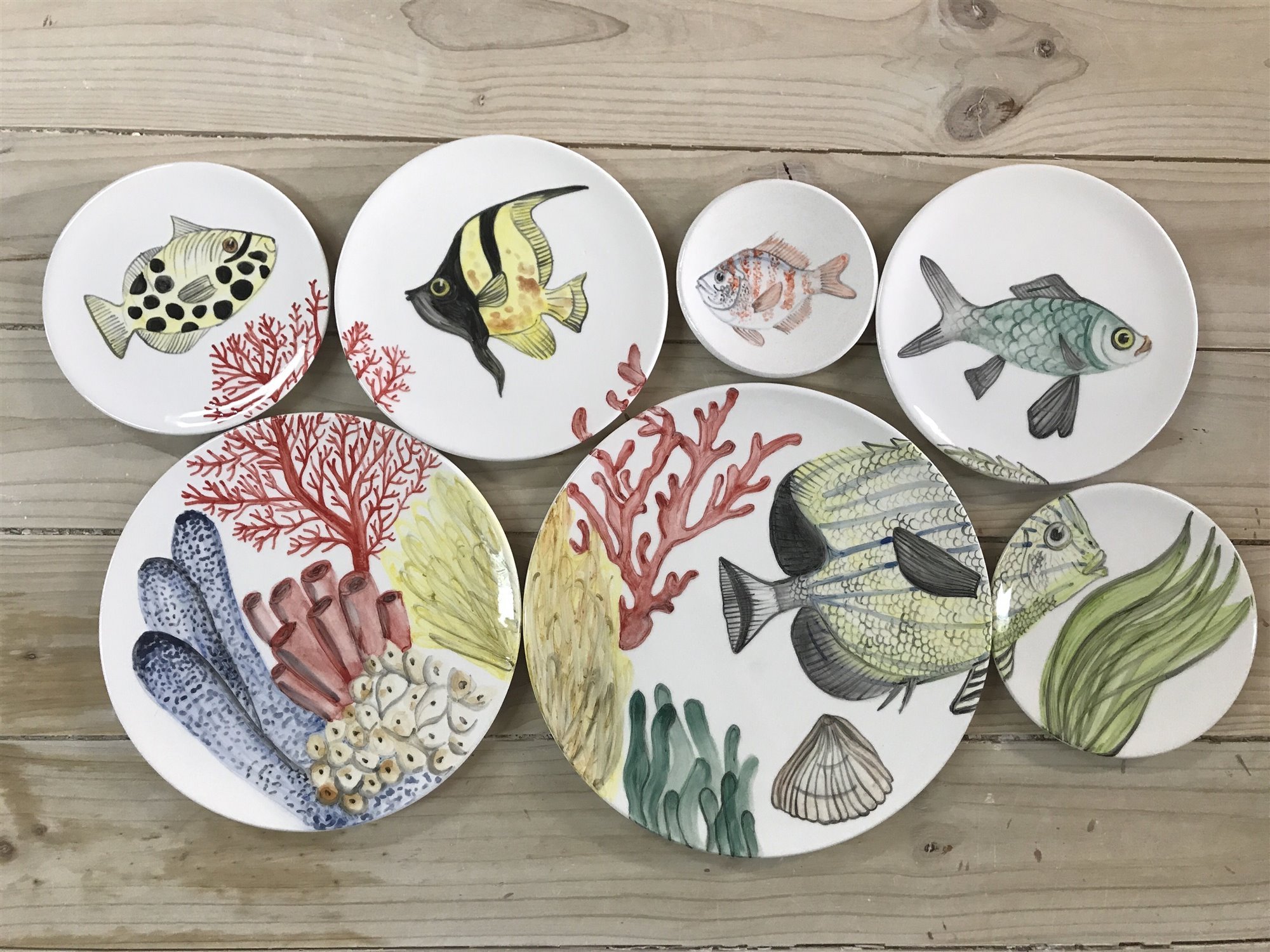 Vajillas de ceramica pintada a mano de Nuria Blanco