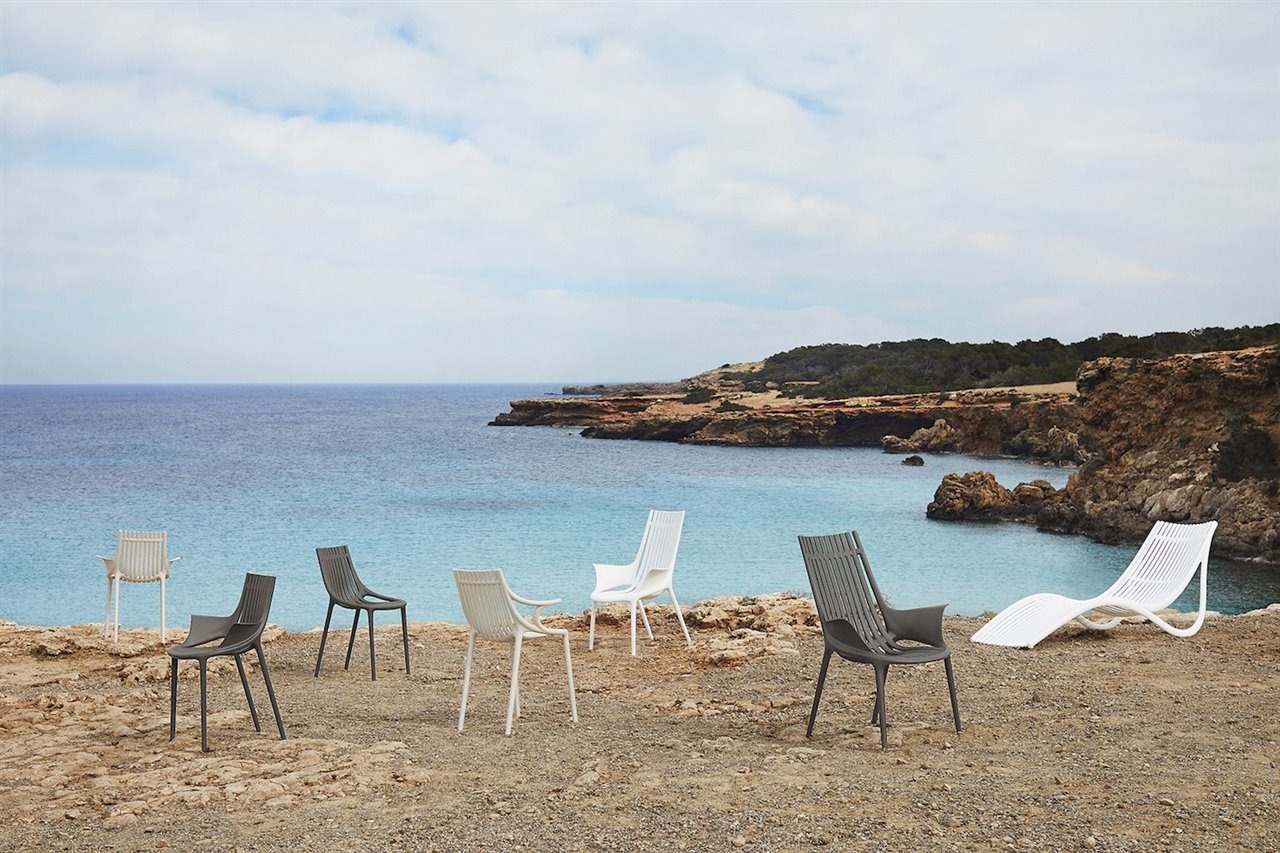La colección de sillas Ibiza de Eugeni Quitllet poseen un diseño muy actual pero, a la vez, son piezas atemporales y que encajan a la perfección en cualquier ambiente. 