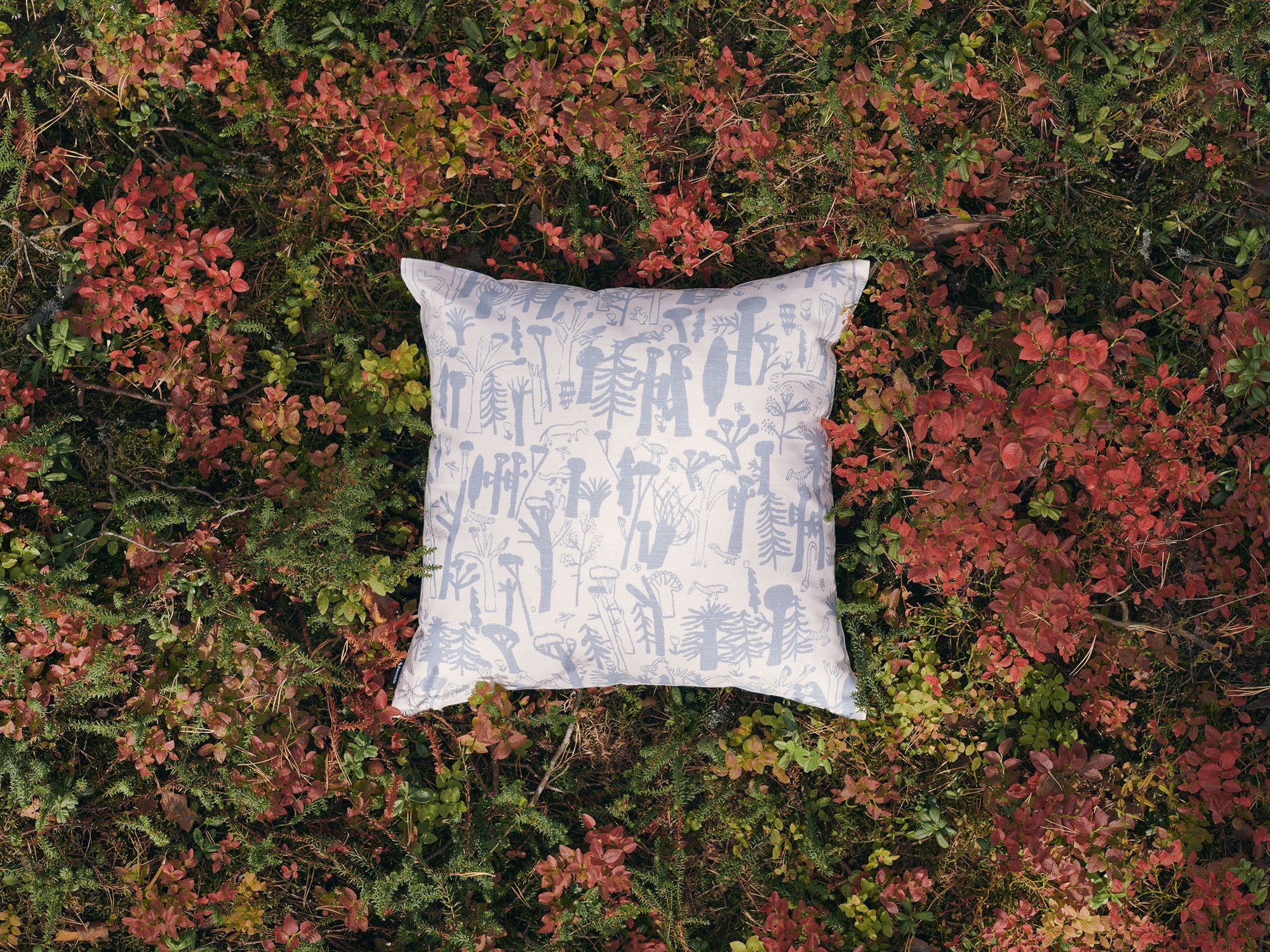 kauniste+cushion+woodlands+blue