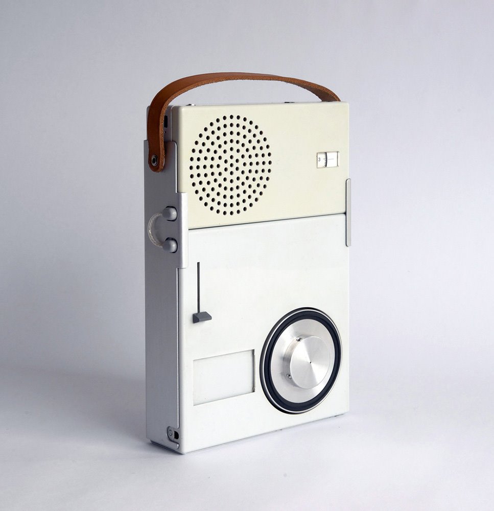Radio tocadiscos portátil TP1, Braun, 1959.